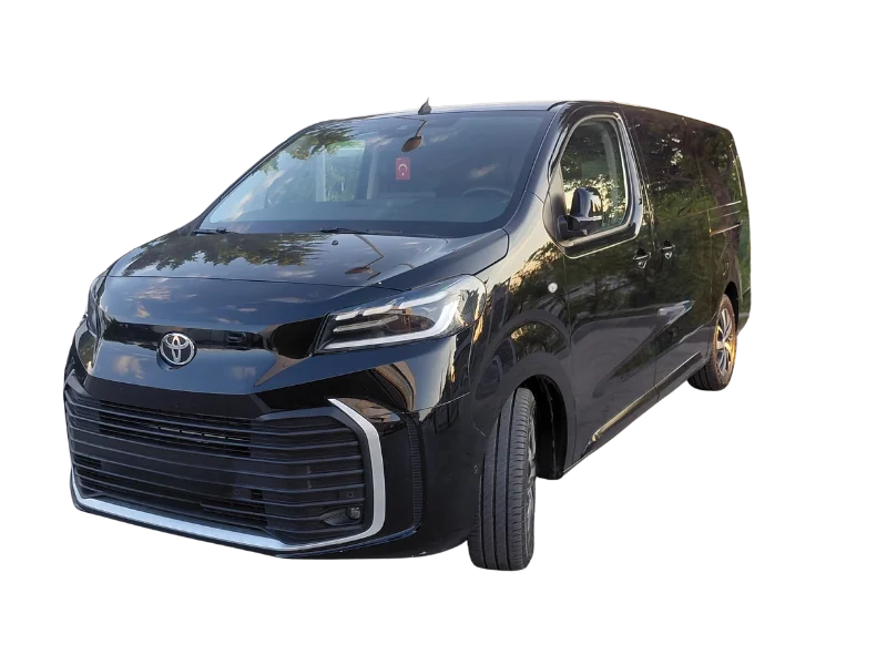 丰田 Proace Chauffeured Rental